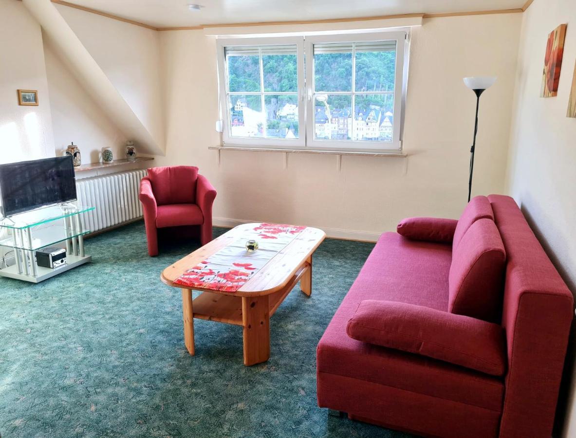 Ferienwohnung Burgenblick Кохем Екстериор снимка